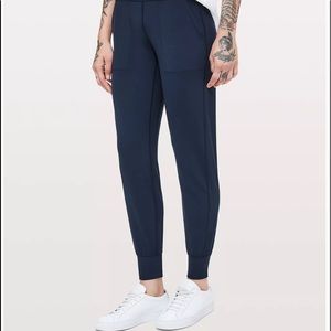 Lulu lemon align jogger